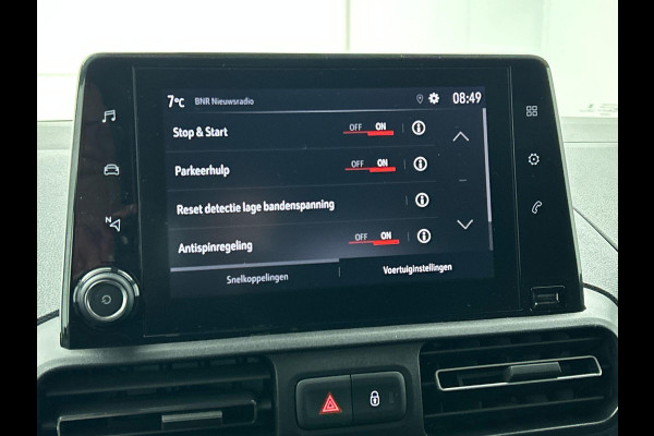 Opel Combo 1.5D L1H1 130pk Automaat Edition Airco Navigatie Apple Carplay/ Android Auto Trekhaak Betimmerd Cruise Control