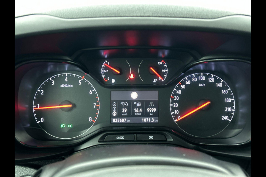 Opel Combo 1.5D L1H1 130pk Automaat Edition Airco Navigatie Apple Carplay/ Android Auto Trekhaak Betimmerd Cruise Control