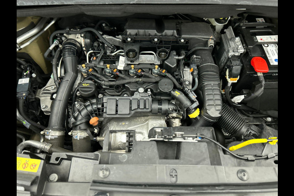 Opel Combo 1.5D L1H1 130pk Automaat Edition Airco Navigatie Apple Carplay/ Android Auto Trekhaak Betimmerd Cruise Control