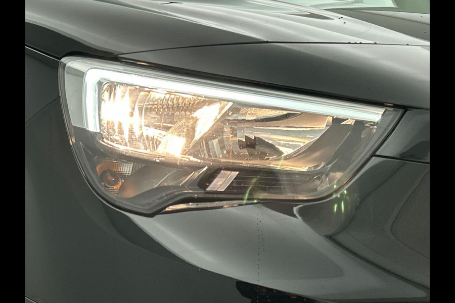 Opel Combo 1.5D L1H1 130pk Automaat Edition Airco Navigatie Apple Carplay/ Android Auto Trekhaak Betimmerd Cruise Control