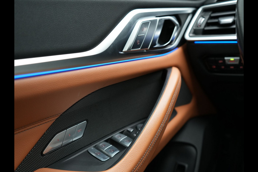 BMW 4 Serie Gran Coupé 430i M Sport 245pk Dealer O.H Sanremo Green | Panodak | Lederen Competition Stoelen Memory & Verwarmd | Adaptive Onderstel | 360 Camera | Harman & Kardon | 19" L.M | Carbon | Apple Carplay | Navigatie | Blis | Virtual | DAB |