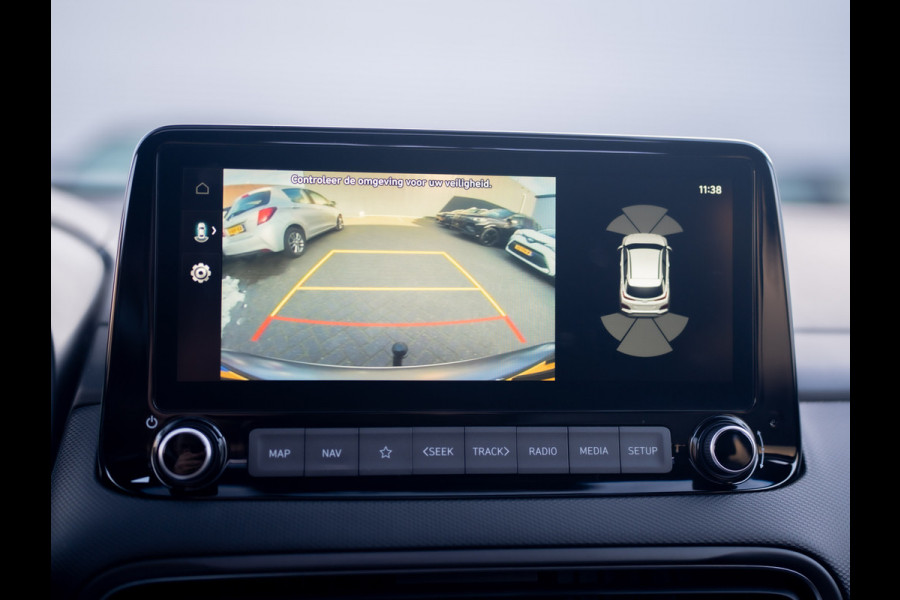 Hyundai Kona 1.6 GDI HEV Premium Sky | Trekhaak | Head Up | Leder | Adapt. cr. | Prijs Rijklaar!!