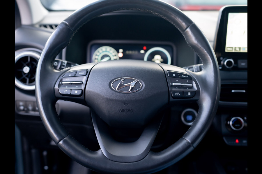 Hyundai Kona 1.6 GDI HEV Premium Sky | Trekhaak | Head Up | Leder | Adapt. cr. | Prijs Rijklaar!!