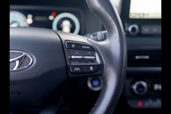 Hyundai Kona 1.6 GDI HEV Premium Sky | Trekhaak | Head Up | Leder | Adapt. cr. | Prijs Rijklaar!!