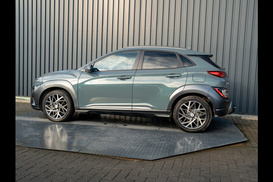 Hyundai Kona 1.6 GDI HEV Premium Sky | Trekhaak | Head Up | Leder | Adapt. cr. | Prijs Rijklaar!!