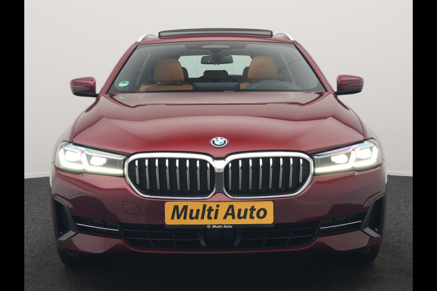 BMW 5 Serie Touring 530e Individual Plug In Hybrid 293pk Dealer O.H Aventurinrot Metallic PHEV | Panodak | Luxe Lederen Comfortzetels Memory & Ventilatie | Laser LED | Adaptive Cruise | Head Up | Harman Kardon | Keyless |