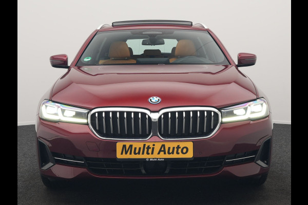 BMW 5 Serie Touring 530e Individual Plug In Hybrid 293pk Dealer O.H Aventurinrot Metallic PHEV | Panodak | Luxe Lederen Comfortzetels Memory & Ventilatie | Laser LED | Adaptive Cruise | Head Up | Harman Kardon | Keyless |