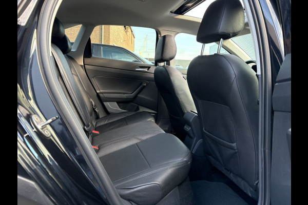 Volkswagen Taigo 1.0 TSI Life Business | Panodak | IQ Light | Keyless | Prijs Rijklaar!!