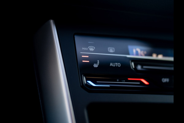 Volkswagen Taigo 1.0 TSI Life Business | Panodak | IQ Light | Keyless | Prijs Rijklaar!!