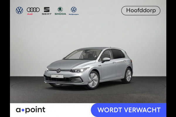 Volkswagen Golf 1.5 eTSI Style 130 PK DSG (Automaat) | Navigatie | Stoel- en stuurverwarming | keyless entry | Parkeer camera |