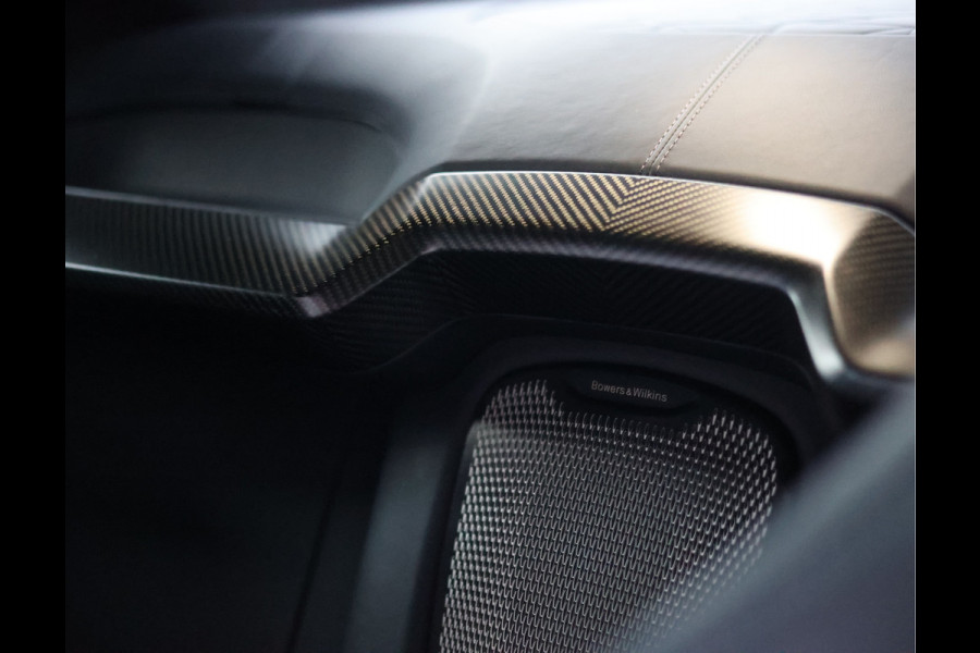 Aston Martin Vanquish 5.2 V12 Coupe | Q Epsilon Black - Nieuwstaat - B&W