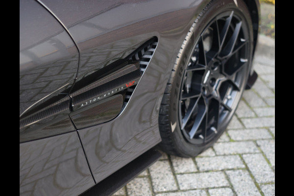 Aston Martin Vanquish 5.2 V12 Coupe | Q Epsilon Black - Nieuwstaat - B&W