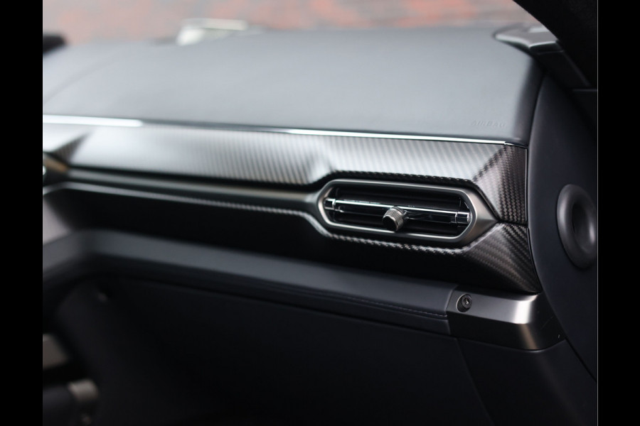 Aston Martin Vanquish 5.2 V12 Coupe | Q Epsilon Black - Nieuwstaat - B&W