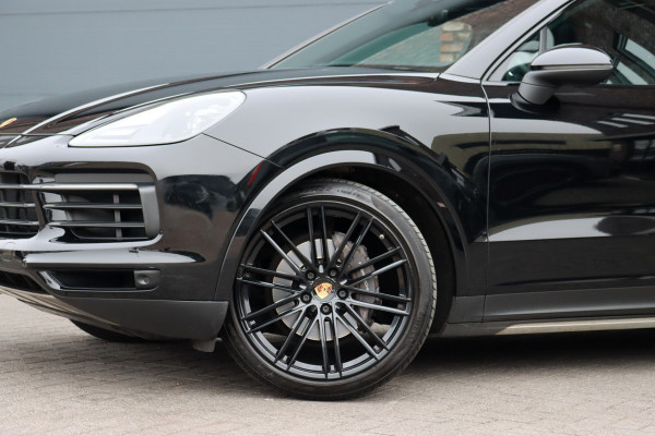 Porsche Cayenne Coupé 3.0 Aut8 | Luchtvering | Panoramadak | BOSE | Trekhaak | Leder | Memory | Stoelverwarming V+A | PDLS | Sport-Chrono-pakket | Soft-Close | Verwarmd Stuurwiel |