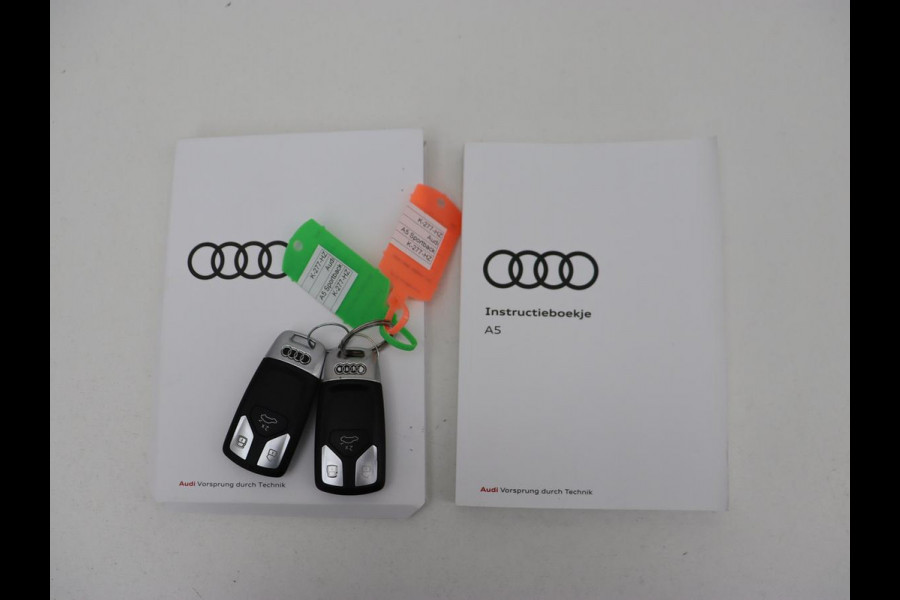 Audi A5 35 TFSI Business Edition | Matrix LED | Elektrische stoelen | Trekhaak | Park Assist | Virtual Cockpit | Carplay | Camera | Sportstoelen | Navigatie | Climate control | Memory