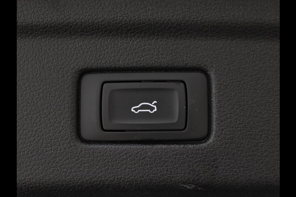 Audi A5 35 TFSI Business Edition | Matrix LED | Elektrische stoelen | Trekhaak | Park Assist | Virtual Cockpit | Carplay | Camera | Sportstoelen | Navigatie | Climate control | Memory