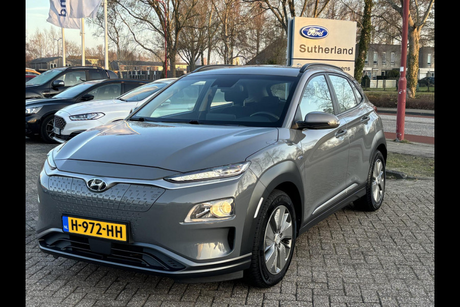Hyundai Kona EV Comfort 64 kWh 204pk SOH 95% Adaptieve Cruise | Krell Audio | Achteruitrijcamera | Navigatie