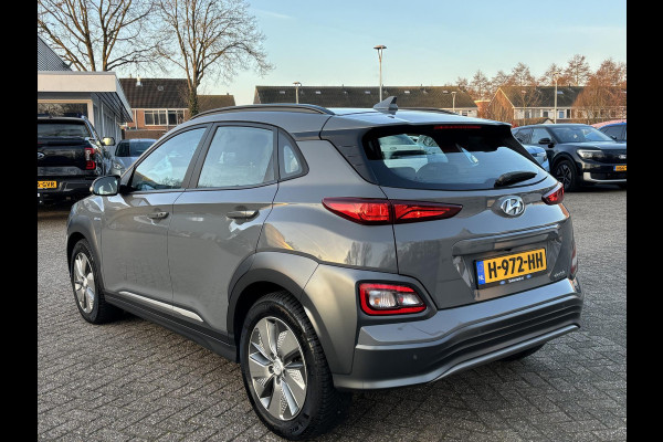 Hyundai Kona EV Comfort 64 kWh 204pk SOH 95% Adaptieve Cruise | Krell Audio | Achteruitrijcamera | Navigatie
