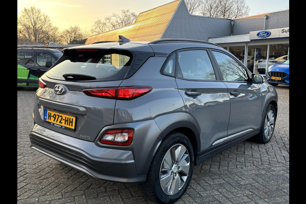 Hyundai Kona EV Comfort 64 kWh 204pk SOH 95% Adaptieve Cruise | Krell Audio | Achteruitrijcamera | Navigatie