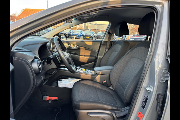Hyundai Kona EV Comfort 64 kWh 204pk SOH 95% Adaptieve Cruise | Krell Audio | Achteruitrijcamera | Navigatie