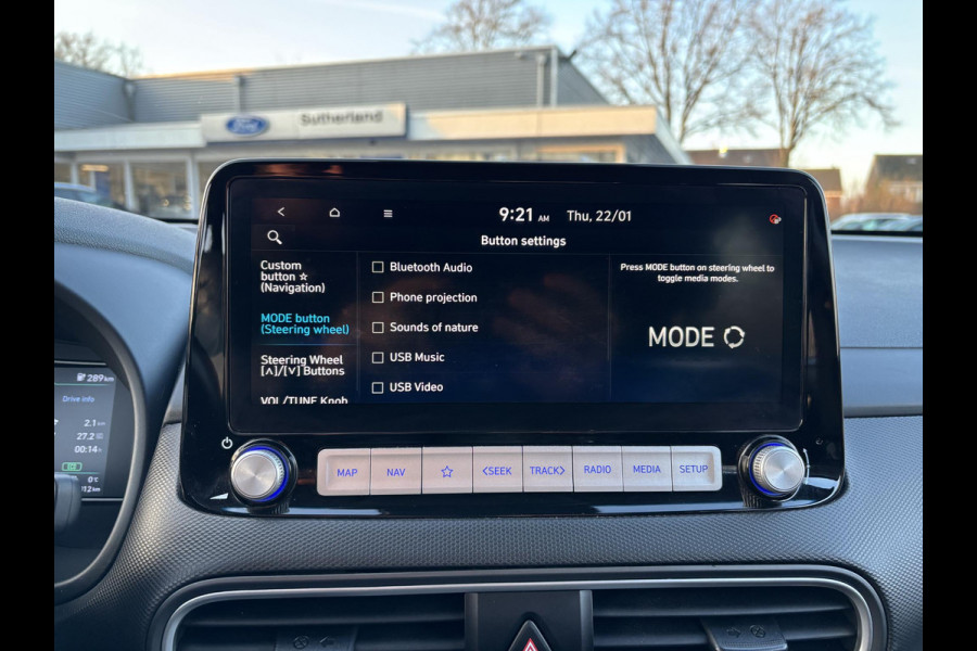 Hyundai Kona EV Comfort 64 kWh 204pk SOH 95% Adaptieve Cruise | Krell Audio | Achteruitrijcamera | Navigatie