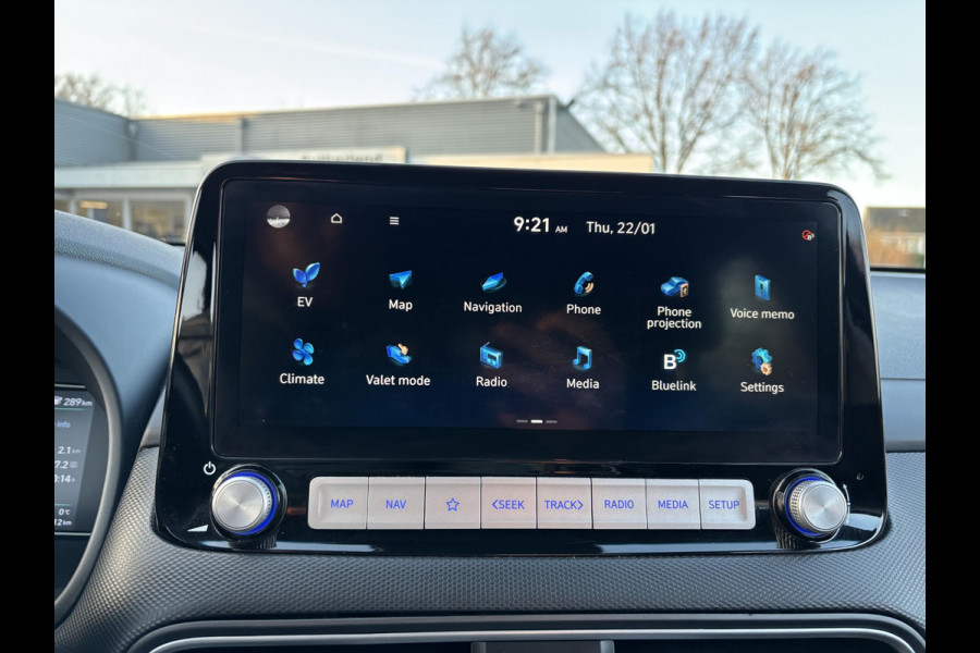 Hyundai Kona EV Comfort 64 kWh 204pk SOH 95% Adaptieve Cruise | Krell Audio | Achteruitrijcamera | Navigatie