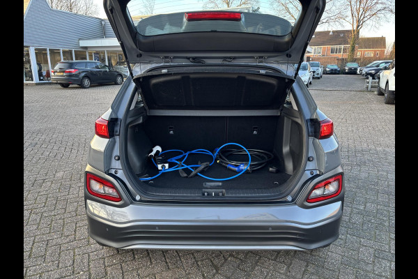 Hyundai Kona EV Comfort 64 kWh 204pk SOH 95% Adaptieve Cruise | Krell Audio | Achteruitrijcamera | Navigatie