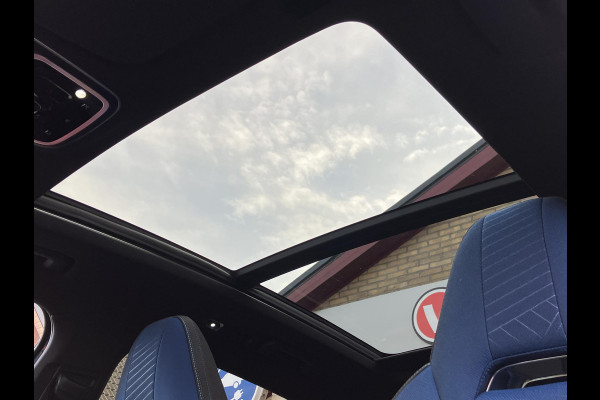 Lynk & Co 01 1.5 | Trekhaak | Pano | All-in prijs | NL-auto