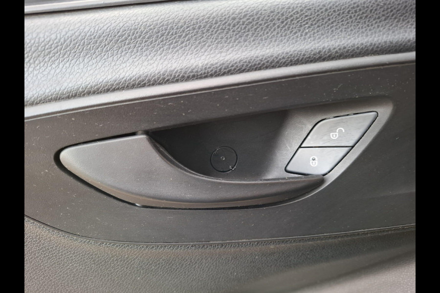 Mercedes-Benz Sprinter 311 CDI GB L2 FWD Functional 3.5T / AIRCO / CAMERA / 3 ZITS / DEALER ONDERHOUDEN / NAVI