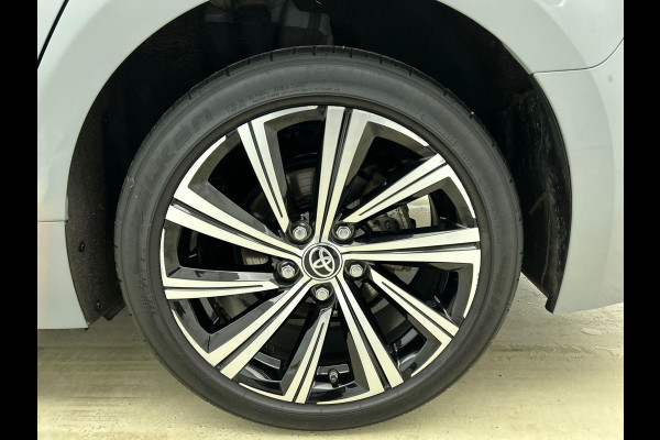 Toyota Corolla Touring Sports 1.8 Hybrid Business Plus Volledig Leder Airco ECC Navi Carplay PDC VA + Camera Adaptive Cruise Control Full LED 17" Velgen NL Auto 1e Eig. Dealer onderhouden