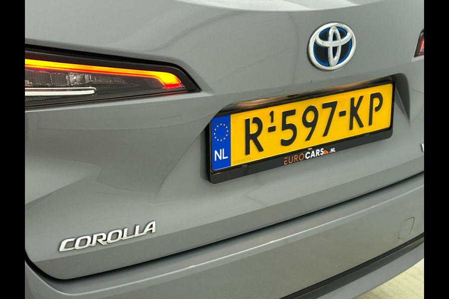 Toyota Corolla Touring Sports 1.8 Hybrid Business Plus Volledig Leder Airco ECC Navi Carplay PDC VA + Camera Adaptive Cruise Control Full LED 17" Velgen NL Auto 1e Eig. Dealer onderhouden