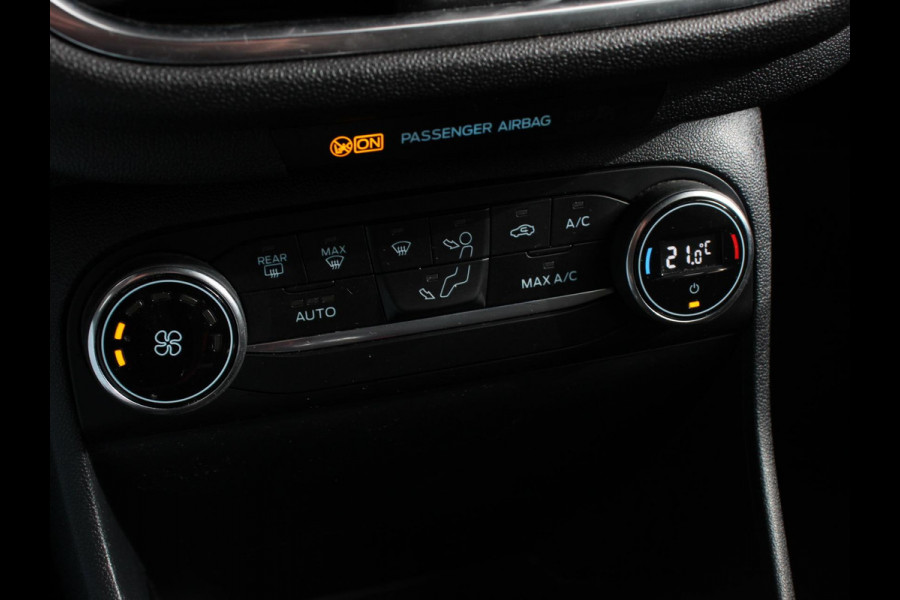 Ford Fiesta 1.0 EcoBoost ST-Line | Navigatie | Climate Control | DAB | Lichtmetalen Velgen | Parkeer sensoren | Cruise Control