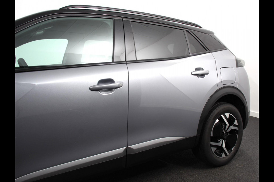 Peugeot 2008 1.2 PureTech 130 GT Automaat Clima Control Camera Achter Navigatie d.m.v. Apple Carplay / Android auto Velgen 17 inch