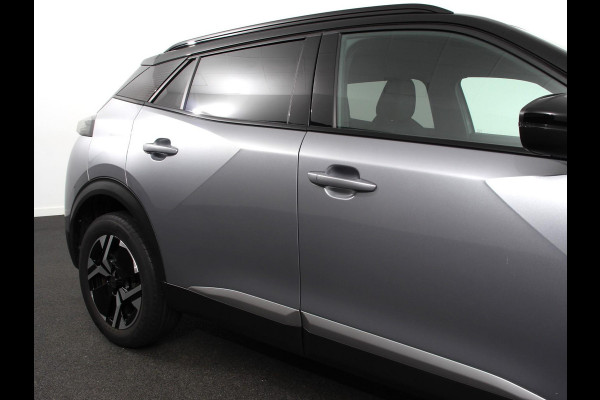 Peugeot 2008 1.2 PureTech 130 GT Automaat Clima Control Camera Achter Navigatie d.m.v. Apple Carplay / Android auto Velgen 17 inch