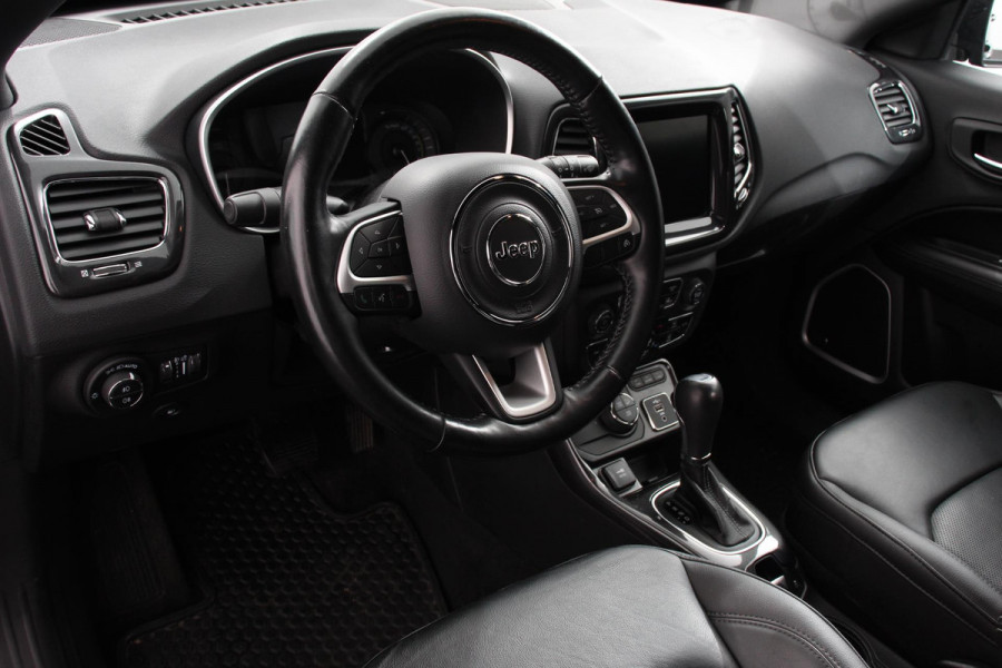 Jeep Compass 4xe 240 Plug-in Hybrid S | Navigatie | Apple Carplay/Android auto | Climate Control | Parkeersensoren | Camera | Elektrisch verstelbare bestuurderstoel | Xenon koplampen | Stoelverwarming | Elektrische achterklep | Afneembare trekhaak