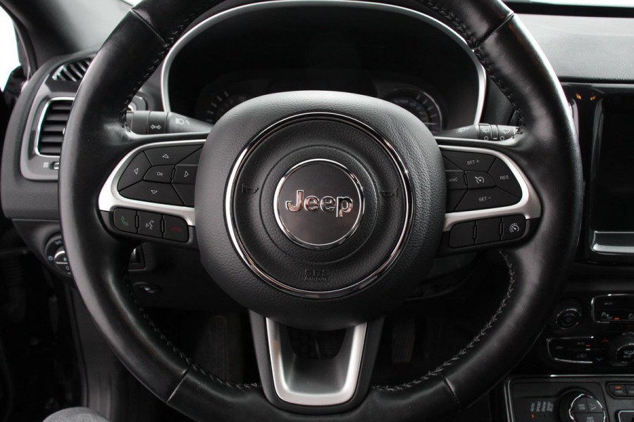 Jeep Compass 4xe 240 Plug-in Hybrid S | Navigatie | Apple Carplay/Android auto | Climate Control | Parkeersensoren | Camera | Elektrisch verstelbare bestuurderstoel | Xenon koplampen | Stoelverwarming | Elektrische achterklep | Afneembare trekhaak