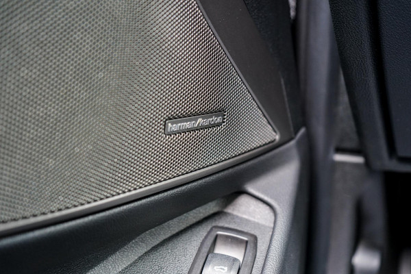 BMW 3 Serie Touring 320d High Executive