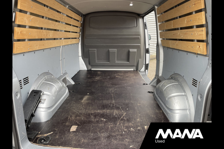 Volkswagen Transporter 2.0TDI L2H1 110PK Cruise control Bijrijdersbank