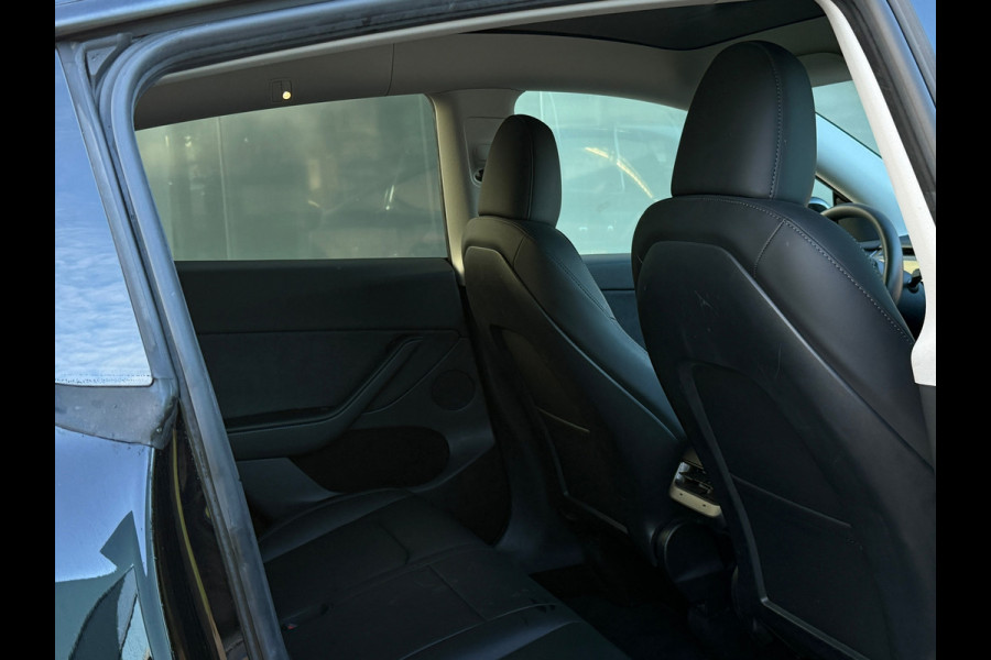 Tesla Model Y RWD 58 kWh WARMTEPOMP FSD 3
