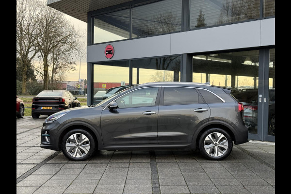 Kia e-Niro Aut. ExecutiveLine 64kWh | Trekhaak | Panorama | Navi | Camera |