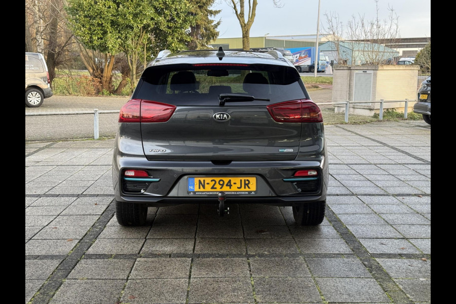 Kia e-Niro Aut. ExecutiveLine 64kWh | Trekhaak | Panorama | Navi | Camera |
