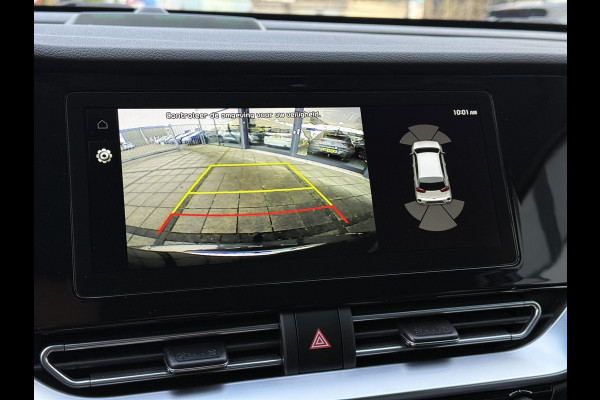 Kia e-Niro Aut. ExecutiveLine 64kWh | Trekhaak | Panorama | Navi | Camera |