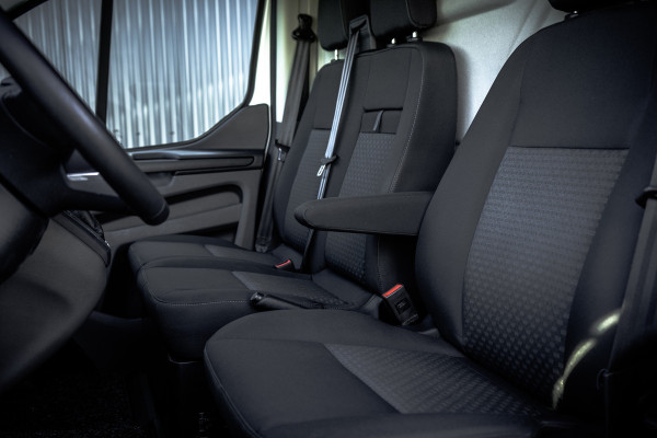 Ford Transit Custom 2.0 TDCI L2H1 Trend | 130 PK | Automaat | Carplay | Camera | Cruise | Airco | 3-Zits