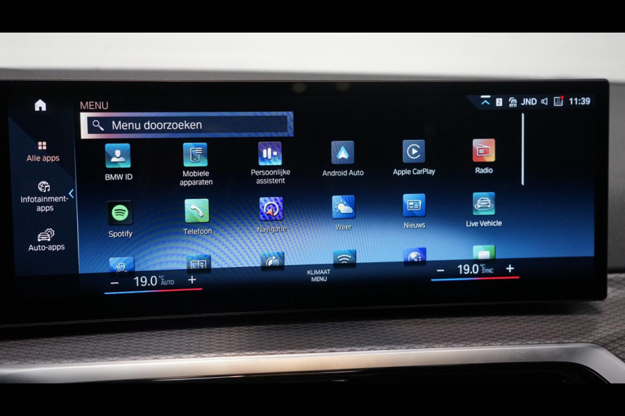 BMW 3 Serie 318i M-Sport AUTOMAAT-ALCANTARA-CARPLAY-CRUISE-DAB-LED-NAVIGATIE-SHADOW LINE