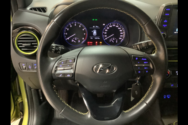 Hyundai Kona 1.0T Fashion met trekhaak en dealer onderhouden