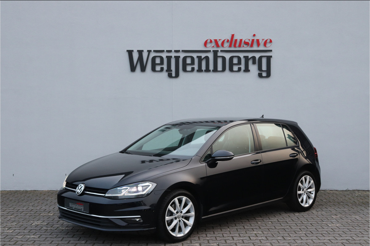 Volkswagen Golf 1.5 TSI DSG Massage LED Virt. Display