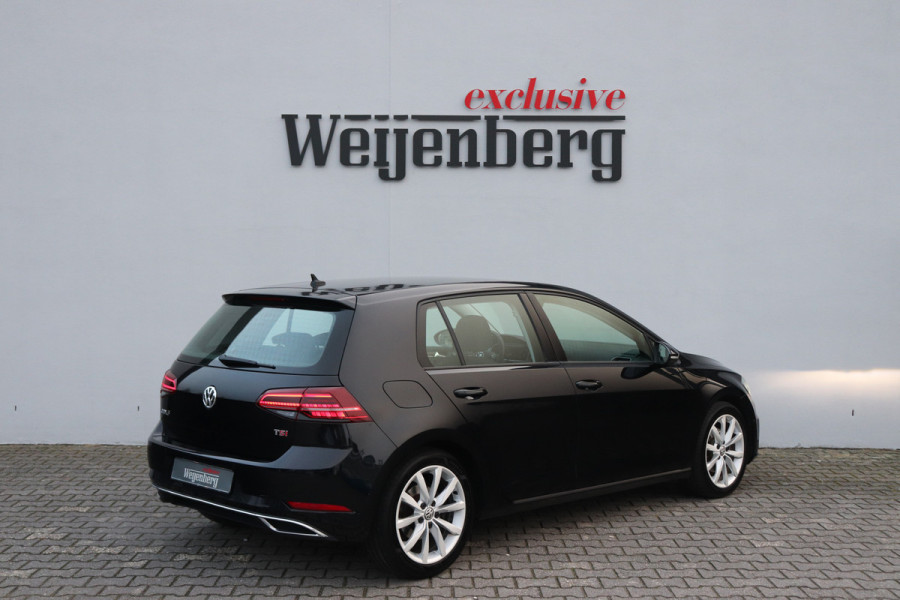 Volkswagen Golf 1.5 TSI DSG Massage LED Virt. Display