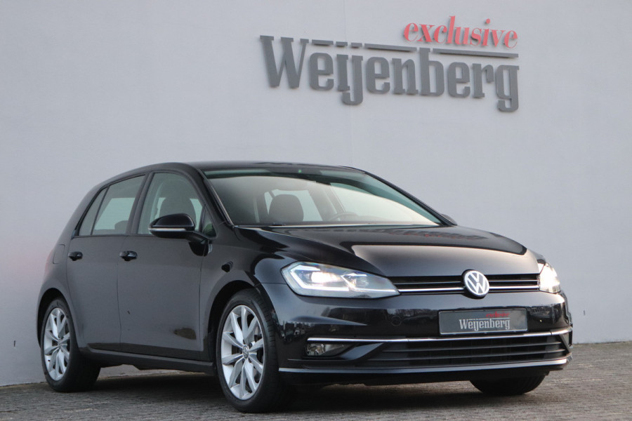 Volkswagen Golf 1.5 TSI DSG Massage LED Virt. Display