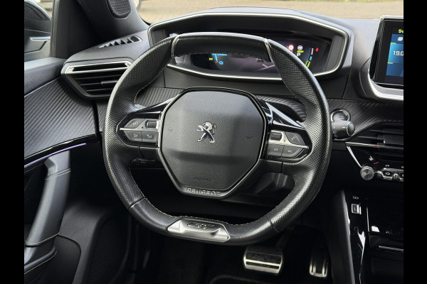Peugeot e-2008 EV GT Pack 50 kWh | 3D Cockpit | Camera | Panorama | Sfeer Verlichting |