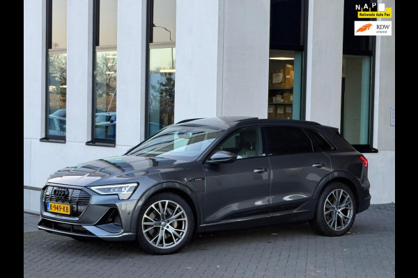 Audi e-tron 50 quattro S 71 kWh 2 X S-LINE, vol opties, panoramadak, camera, electr trekhaak, 1e eigenaar, NL auto met nap